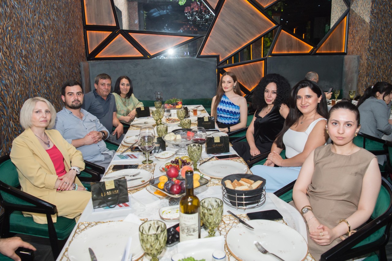 ADSEA jurnalistlərin 150 illik yubileyini təbrik etdi - FOTOLAR